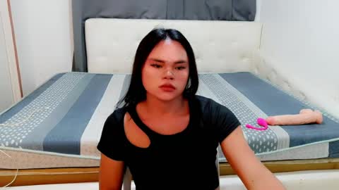 69_vanisa live room snapshot on Chaturbate