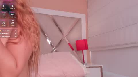 _alice_vega Momentaufnahme des Live-Raums auf Chaturbate