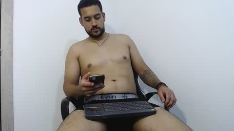 _christopher_dennis_ captura da sala ao vivo na Chaturbate