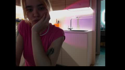 _evabeach_ Momentaufnahme des Live-Raums auf Chaturbate