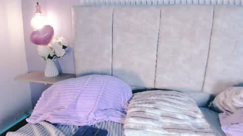 _hassay_ momentopname van live room op Chaturbate
