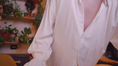 _lightmyfire live room snapshot on Chaturbate