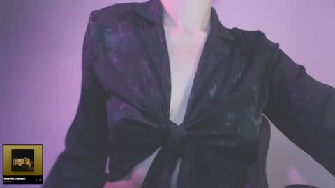 _miaw live room snapshot on Chaturbate