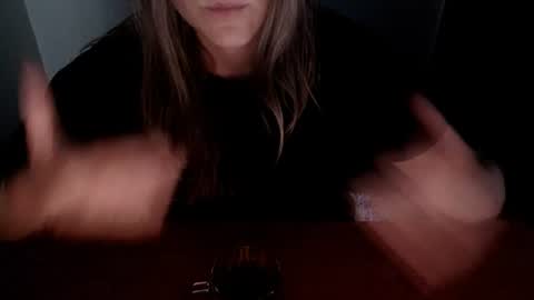 _shy_star_ live room snapshot on Chaturbate