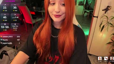 _sserendipityy_ live room snapshot on Chaturbate