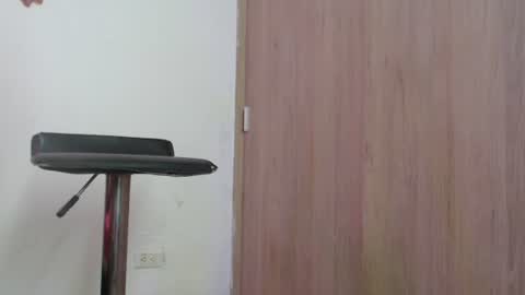 abigail_jhonss Momentaufnahme des Live-Raums auf Chaturbate