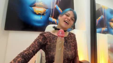 adelaindiamond_ Momentaufnahme des Live-Raums auf Chaturbate