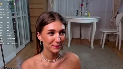 adelanovela Momentaufnahme des Live-Raums auf Chaturbate