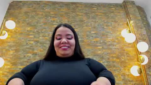 adenile Momentaufnahme des Live-Raums auf Chaturbate