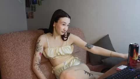 agnesss69 Momentaufnahme des Live-Raums auf Chaturbate