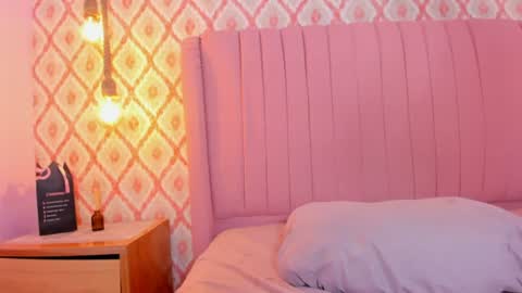 ahilyn_vega captura de la sala en vivo en Chaturbate