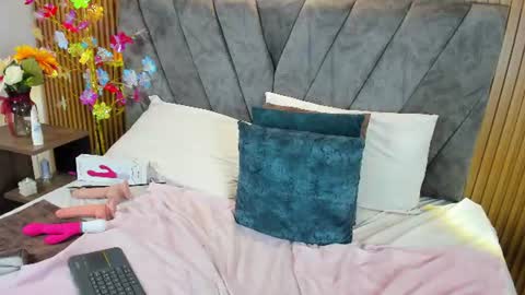 aisha_vex Momentaufnahme des Live-Raums auf Chaturbate