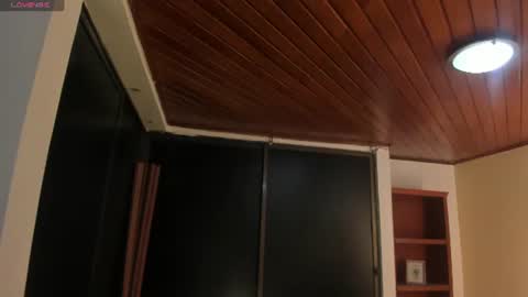 alanna_rossee_ live room snapshot on Chaturbate