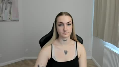 alexafragile captura de la sala en vivo en Chaturbate