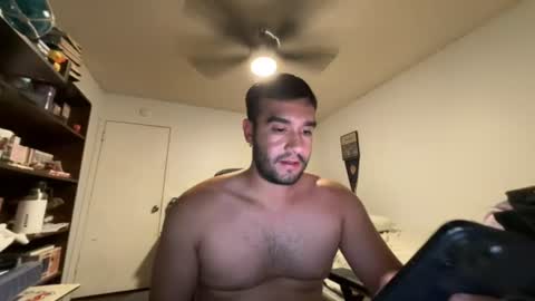 alexcumsss momentopname van live room op Chaturbate