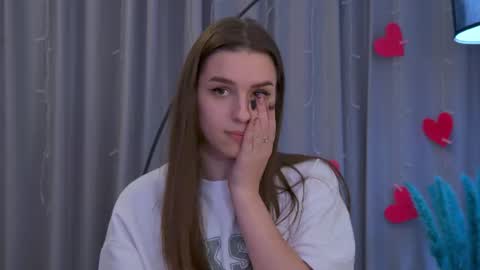 aliceatkin captura de la sala en vivo en Chaturbate