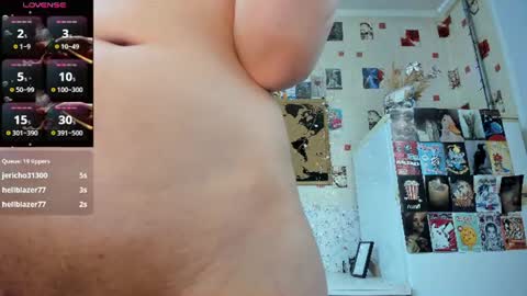 alisa_stars live room snapshot on Chaturbate