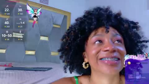 aliyahbrowns Momentaufnahme des Live-Raums auf Chaturbate