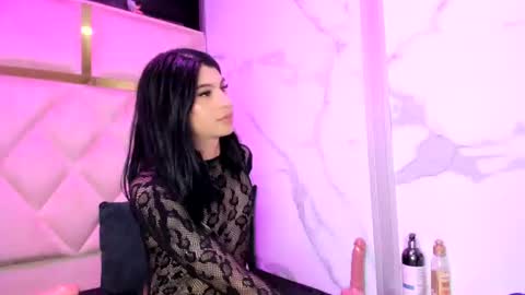allison_69ts Momentaufnahme des Live-Raums auf Chaturbate