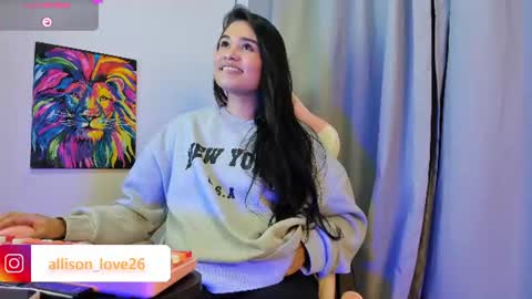 allison_love live room snapshot on Chaturbate