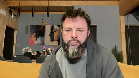 alphasparks Momentaufnahme des Live-Raums auf Chaturbate