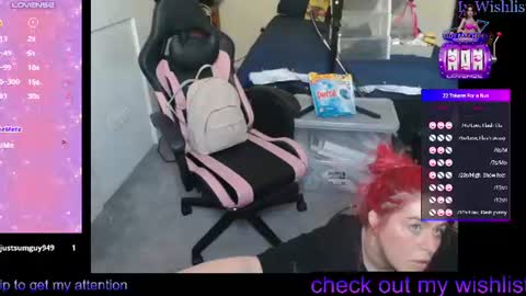 amberskies_69 live room snapshot on Chaturbate