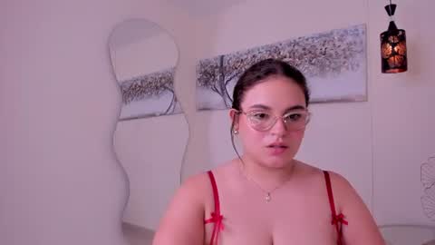 amelissecarpis снимок онлайн-комнаты на Chaturbate