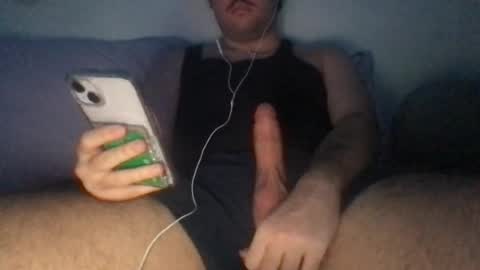 amm713 live room snapshot on Chaturbate