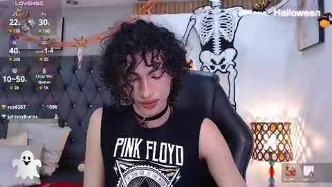 anaciet_evans live room snapshot on Chaturbate