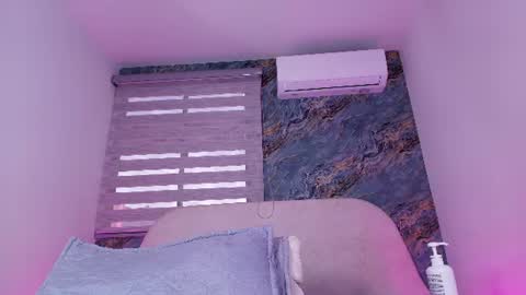 anais_delorme Momentaufnahme des Live-Raums auf Chaturbate