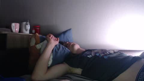 andrian_sweety live room snapshot on Chaturbate