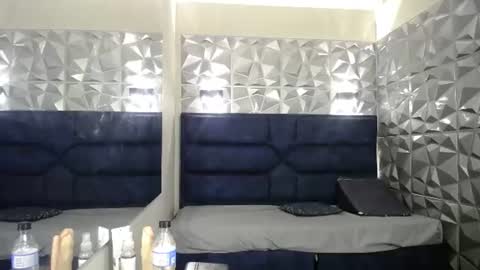 angelina_luz live room snapshot on Chaturbate