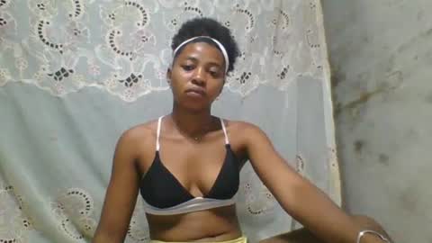 annah60 Momentaufnahme des Live-Raums auf Chaturbate