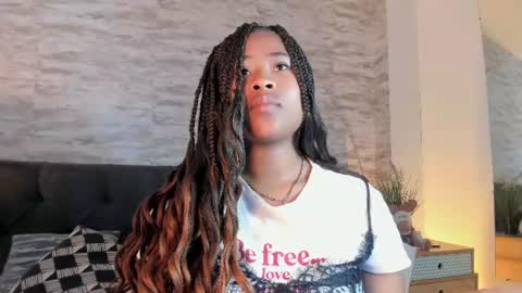 anneth__m Momentaufnahme des Live-Raums auf Chaturbate