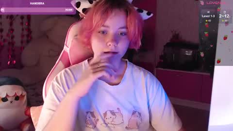 annmiler captura de la sala en vivo en Chaturbate