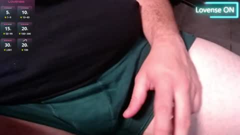 anothermen_plaisir momentopname van live room op Chaturbate