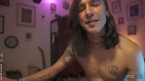 antinoo_gnothi снимок онлайн-комнаты на Chaturbate