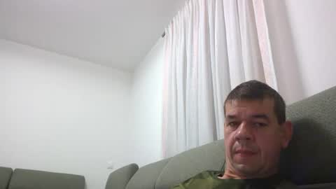 apfelstrudel0506 Momentaufnahme des Live-Raums auf Chaturbate
