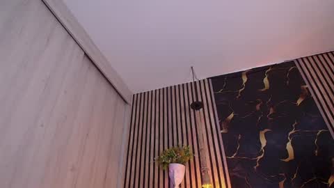 aphrodite__bloom Momentaufnahme des Live-Raums auf Chaturbate
