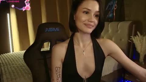 aria__mila momentopname van live room op Chaturbate