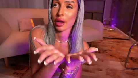 ariannaxo_ live room snapshot on Chaturbate
