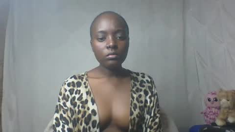 ariax_a live room snapshot on Chaturbate