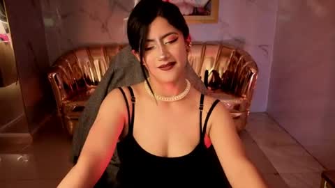 artemisa_ch1 снимок онлайн-комнаты на Chaturbate