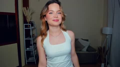 ashaevins Momentaufnahme des Live-Raums auf Chaturbate