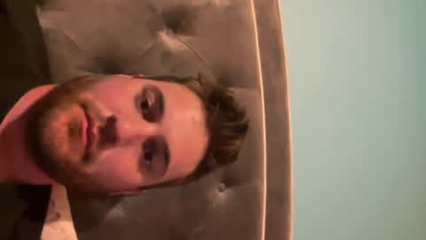ashtonbutcher117 captura de la sala en vivo en Chaturbate