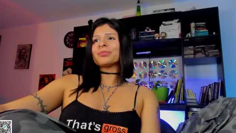 ass_sinner momentopname van live room op Chaturbate