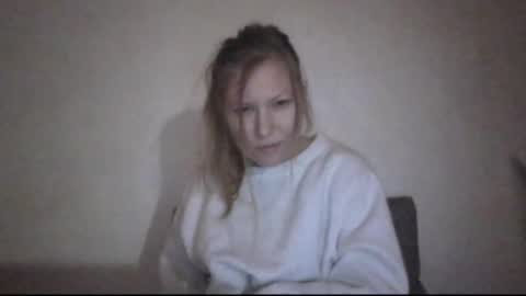 august_shine Momentaufnahme des Live-Raums auf Chaturbate