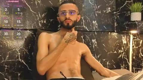 aureliano_001 captura de la sala en vivo en Chaturbate