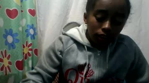 avontsoaldy Momentaufnahme des Live-Raums auf Chaturbate