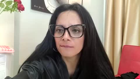 azura_lion captura de la sala en vivo en Chaturbate